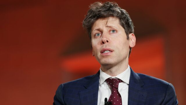 Sam Altman lamenta profundamente que a OpenAI não tenha relatado suspeito de tiroteio em massa
