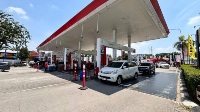 Sama-sama BBM RON 92, Apa Bedanya Pertamax, Shell Super, BP 92, e Revvo?
