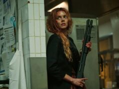 Samara Weaving está perfeitamente feliz por ser sua última garota encharcada de sangue tecendo-sobre-seu-cadáver-jason-segel-samara