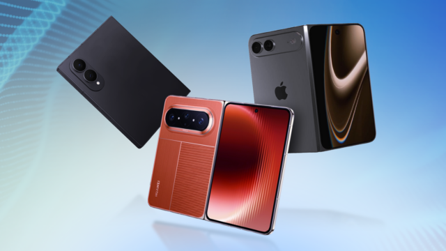 Smartphone Motorola Razr Fold com Moto Pen Ultra.