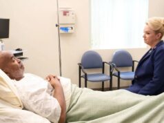 ‘Santo. O chefe da Denis Medical analisa a confissão pós-operatória de Ron e leva Matt e Serena ao próximo nível Scarpetta-Beef-Margos-tem-problemas-de-dinheiro