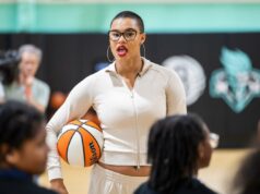 Satou Sabally tem um objetivo em mente ao se juntar ao time de elite Liberty New York Liberty Satou Sabally participa de uma clínica com a Uncommon Excellence Girls Middle School em um evento de boas-vindas no Brooklyn Basketball Training Center, sexta-feira, 17 de abril de 2026, no Brooklyn, NY.