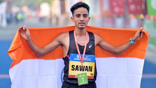 Sawan Barwal quebra o recorde nacional mais antigo e supera a marca de 48 anos de Shivnath Singh em dois segundos em sua maratona de estreia
