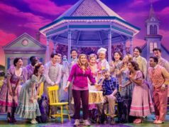 ‘Schimigadoon!’ Crítica da Broadway: adaptação de série de TV entrega uma carta de amor efervescente e deliciosa ao teatro musical 'Schimigadoon!' Crítica da Broadway: adaptação de série de TV entrega uma carta de amor efervescente e deliciosa ao teatro musical