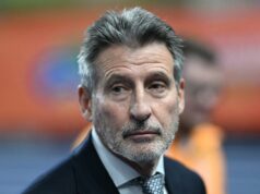 Sebastian Coe responde quando questionado sobre quanto tempo levará para construir o novo estádio do Man Utd Sebastian Coe responde quando questionado sobre quanto tempo levará para construir o novo estádio do Man Utd