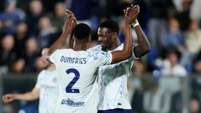 Série A: Inter de Milão amplia vantagem depois de recuperar Série A: Inter de Milão amplia vantagem depois de recuperar de dois gols a menos para vencer Como