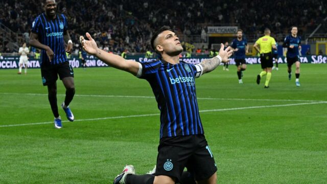 Série A - Lautaro Martinez retorna em grande estilo com dois gols na vitória por 5 a 2 para o Inter de Milão
