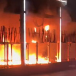 A polícia está pedindo informações após uma série de incêndios suspeitos em vários locais de hospitalidade de Melbourne.