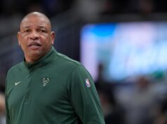 Shams Charania rejeita as afirmações de Doc Rivers sobre suas reportagens sobre o dinheiro Shams Charania rejeita as afirmações de Doc Rivers sobre suas reportagens sobre o dinheiro
