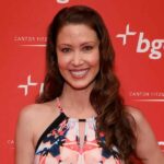 Shannon Elizabeth pediu o divórcio do marido Simon Borchert dias antes de ingressar no OnlyFans Reports