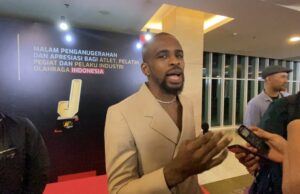 Shayne Pattynama Dikritik Bung Binder, Greg Nwokolo Murka: Jangan Asal Bacot! Shayne Pattynama Dikritik Bung Binder, Greg Nwokolo Murka: Jangan Asal Bacot!