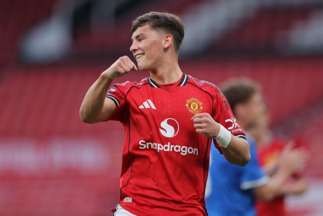 Shea Lacey e Amir Ibragimov elogiam o jovem do Man Utd após momento sensacional
