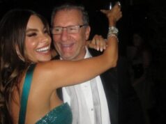 Sofia Vergara comemora 80 anos do marido da Modern Family, Ed O’Neill Sofia Vergara acessou o Instagram esta semana para comemorar o aniversário de seu ex-co-estrela de Modern Family e marido na tela, Ed O'Neill