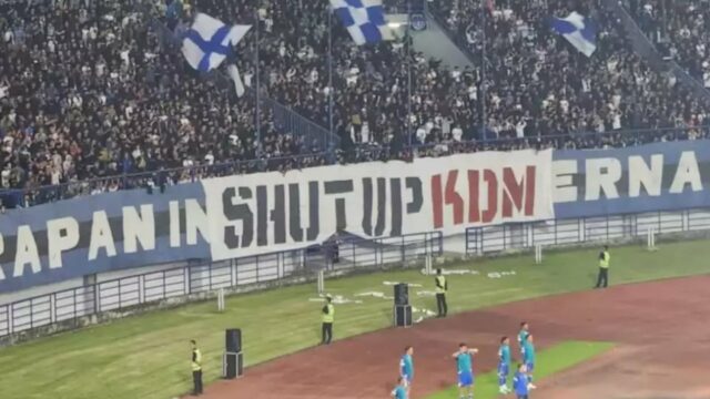 Spanduk viral 'Shut Up KDM' de GBLA, Ini Respons Pelatih Persib Bojan Hodak
