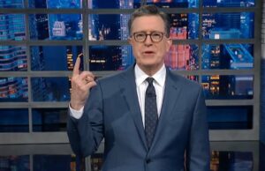 Stephen Colbert projeta foto de Karoline Leavitt que a Casa Branca ‘não quer que você veja’ no teto do estúdio | Vídeo Trump, Leavett