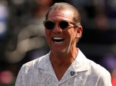 Steve Bisciotti tomou uma decisão incomum para Ravens durante o draft Baltimore Ravens owner Steve Bisciotti