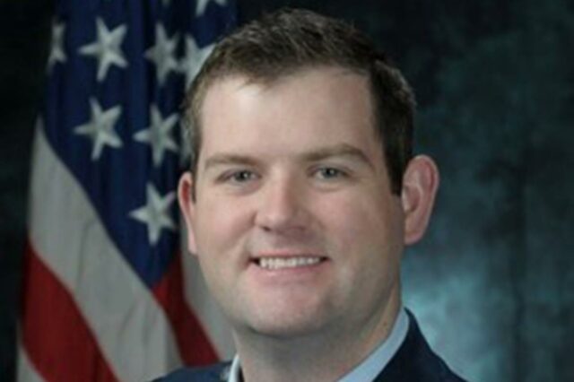 Suposta denunciante de OVNI morreu de overdose acidental de drogas depois de concordar em testemunhar ao Congresso
