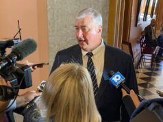 Suprema Corte dá golpe final ao ex-presidente do Partido Republicano em caso de suborno de US$ 60 milhões Suprema Corte dá golpe final ao ex-presidente do Partido Republicano em caso de suborno de US$ 60 milhões