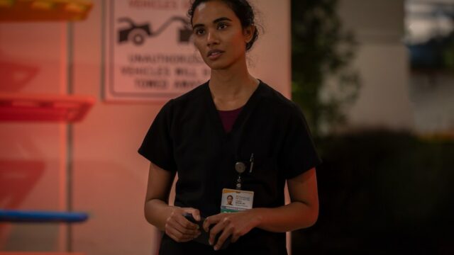 Supriya Ganesh sai de 'The Pitt': como o final da 2ª temporada se despede do Dr. Mohan e por que ela poderia retornar 'se o enredo exigir'
