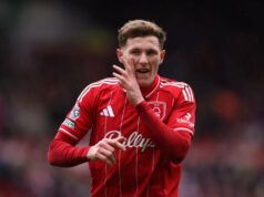 Surge uma nova atualização de Elliot Anderson que pode significar que ele não assina nem com o Man Utd nem com o Man City Surge uma nova atualização de Elliot Anderson que pode significar que ele não assina nem com o Man Utd nem com o Man City