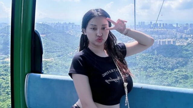 TERPOPULER: Cupi Cupita Dituding Rebut Tunangan Orang, Pinkan Mambo Nyanyi Sambil Rebahan di Jalan
