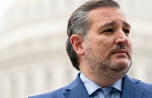 Ted Cruz critica a ação da FCC contra a ABC em meio à controvérsia de Kimmel: ‘Não é função do governo censurar o discurso’ Ted Cruz critica a ação da FCC contra a ABC em meio à controvérsia de Kimmel: 'Não é função do governo censurar o discurso'