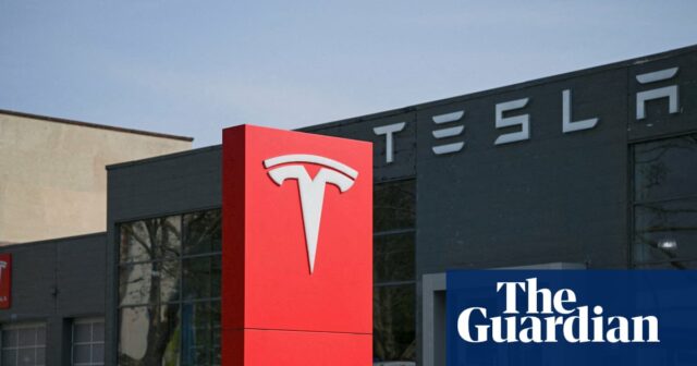 Tesla relata resultados financeiros mistos enquanto Musk direciona a montadora para IA e robôs
