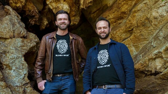 The Human Made Mark, iniciativa para certificar produções de cinema e TV livres de IA, é lançada no local de pinturas rupestres pré-históricas na França (EXCLUSIVO)
