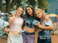 The Playmaker Boards Sales para ‘Horse on a Stick’, continuação da Lieblingsfilm ao hit alemão ‘Extrawurst’ (EXCLUSIVO) The Playmaker Boards Sales para 'Horse on a Stick', continuação da Lieblingsfilm ao hit alemão 'Extrawurst' (EXCLUSIVO)