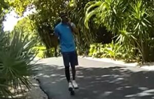 Tiger Woods ‘ligou para Donald Trump após o acidente’ enquanto a prisão da lenda do golfe por DUI sofre uma reviravolta chocante Tiger Woods ligou para Donald Trump momentos após seu chocante acidente de carro na Flórida