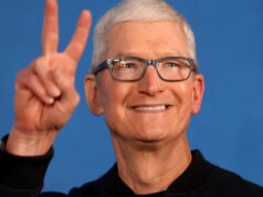 Tim Cook deixará o cargo de CEO da Apple e se tornará presidente executivo Tim Cook deixará o cargo de CEO da Apple e se tornará presidente executivo