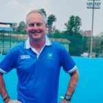 Tim White é nomeado técnico do time júnior feminino de hóquei da Índia