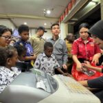 Tinjau Sentra Pendidikan di Mimika, Gibran Soroti Minimnya Penerangan