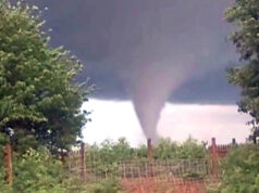 Tornado atravessa o Texas deixando pelo menos uma pessoa morta Yahoo news home