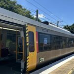 Um trem da Queensland Rail.