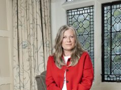 ‘Trágico’: o relato comovente de uma mãe britânica saudável, mas com o coração partido, sobre sua decisão de acabar com a vida reacende o debate sobre a morte assistida no Reino Unido 'Trágico': o relato comovente de uma mãe britânica saudável, mas com o coração partido, sobre sua decisão de acabar com a vida reacende o debate sobre a morte assistida no Reino Unido