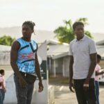 Transmita ou ignore: 'Bandi' no Netflix, onde um grande grupo de irmãos na Martinica tenta sobreviver após a morte súbita de sua mãe