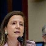 Trecho exclusivo - Rep. Elise Stefanik: 'Poisoned Ivies: o relato interno da podridão acadêmica e moral nas universidades de elite da América'
