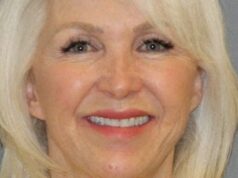 Tribunal dos EUA ordena nova sentença para funcionário do Colorado envolvido em esquema eleitoral Tribunal dos EUA ordena nova sentença para funcionário do Colorado envolvido em esquema eleitoral