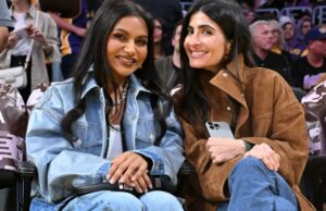 Troque sua jaqueta jeans datada por este estilo aprovado por Mindy Kaling WEST HOLLYWOOD, CALIFÓRNIA - 12 DE FEVEREIRO: Jennifer Garner, comparece ao Apple TV's