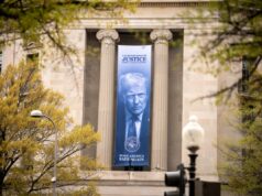 Trump DOJ analisa o ‘maior volume’ de casos de desnaturalização da história Trump DOJ analisa o 'maior volume' de casos de desnaturalização da história