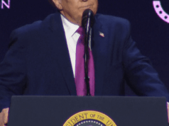 Trump agradece aos estados do Golfo pelo seu “tremendo” apoio Trump agradece aos estados do Golfo pelo seu “tremendo” apoio