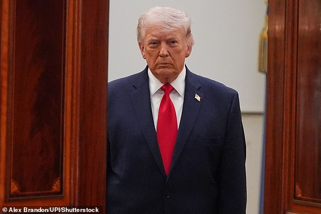 Trump coloca mais membros do Gabinete em risco enquanto Pete Donald Trump (foto) pode demitir ainda mais membros de seu gabinete após a saída de Pam Bondi