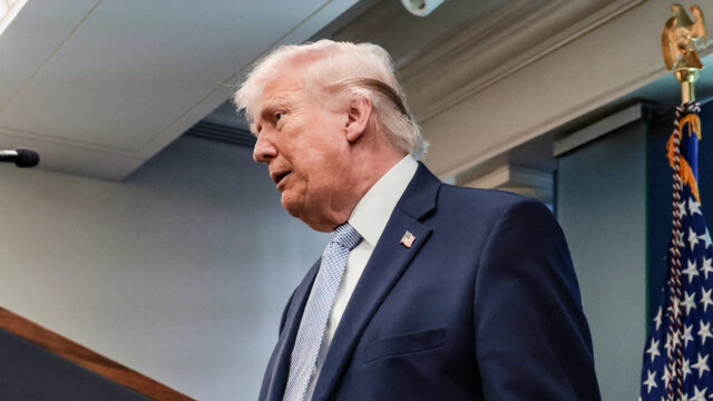 Trump concorda em interromper ataques ao Irã se Estreito de Trump concorda em interromper ataques ao Irã se Estreito de Ormuz abrir