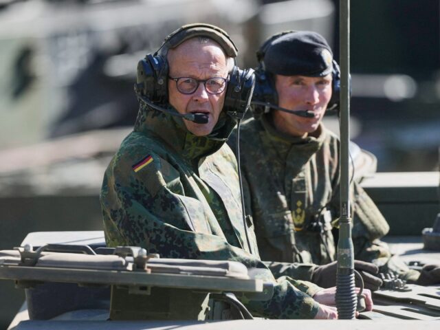 Trump critica Merz da Alemanha novamente enquanto a divisão sobre a guerra no Irã aumenta
