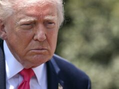 Trump diz que EUA apreenderam navio com bandeira do Irã tentando ultrapassar o bloqueio de Ormuz Trump diz que EUA apreenderam navio com bandeira do Irã tentando ultrapassar o bloqueio de Ormuz