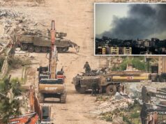 Trump diz que líderes israelenses e libaneses falarão na quinta-feira: ‘Tentando ter um pouco de espaço para respirar’ Um veículo do exército israelense levanta poeira ao passar por uma estrada de terra passando por casas destruídas no sul do Líbano.