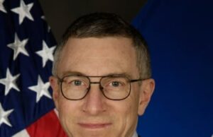 Trump investiga o misterioso desaparecimento de 10 cientistas do governo desaparecidos: ‘Isso é coisa séria’ O general aposentado da Força Aérea William Neil McCasland, 68, desapareceu de sua casa no Novo México sem telefone, dispositivos vestíveis ou óculos em 27 de fevereiro.