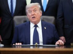 Trump lança ataque ao Príncipe Harry depois que Duke prometeu que os EUA honrariam suas obrigações no conflito na Ucrânia Donald Trump lançou um ataque violento ao Príncipe Harry depois que o Duque prometeu aos Estados Unidos honrar suas obrigações no conflito ucraniano