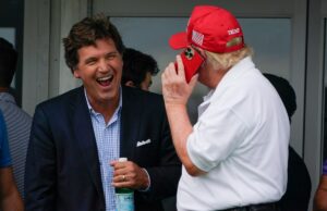 Tucker Carlson diz que está ‘atormentado’ por apoiar Trump: ‘Sinto muito’ Tucker Carlson diz que está ‘atormentado’ por apoiar Trump: ‘Sinto muito’